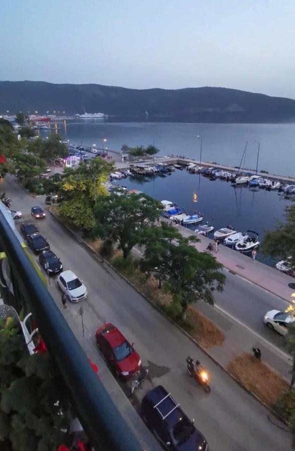 Marias Rooms Chantzara Spyropoulos Family Apart 50 Sqm 2Studios Sea View Far 50 M Harbour , Heart City, Flats To Let อีกูเมนิทซา ภายนอก รูปภาพ